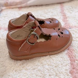 Girls Mary Jane Shoes in Brown